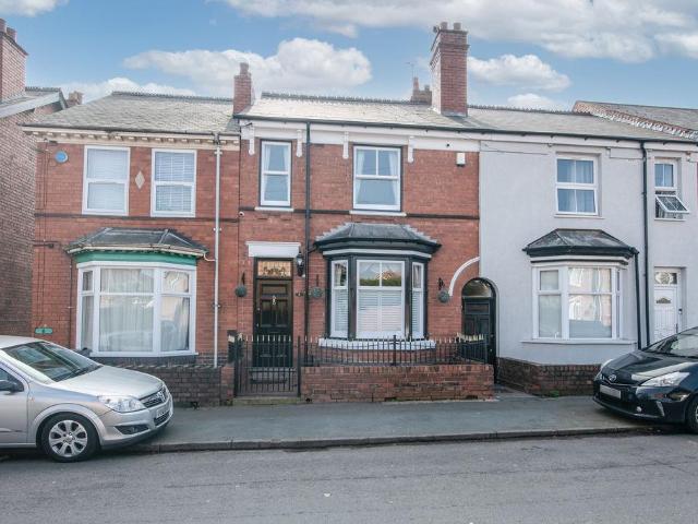 3 bedroom terraced house for sale