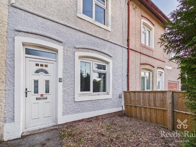 3 bedroom terraced house for sale