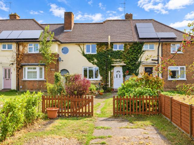 3 bedroom terraced house for sale