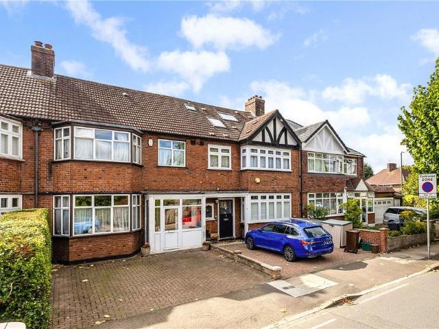 3 bedroom terraced house for sale