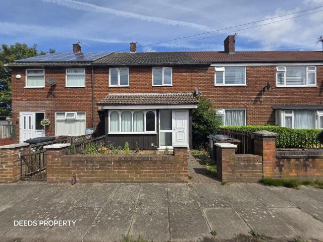 3 bedroom terraced house for sale