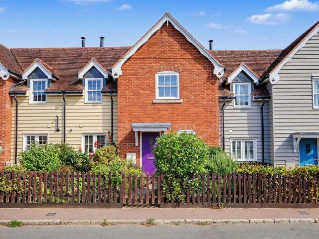 3 bedroom terraced house for sale