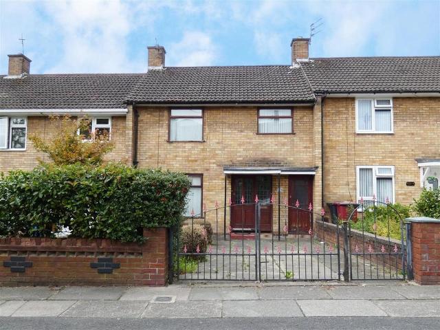 3 bedroom terraced house for sale