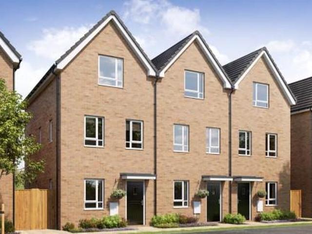 3 bedroom terraced house for sale