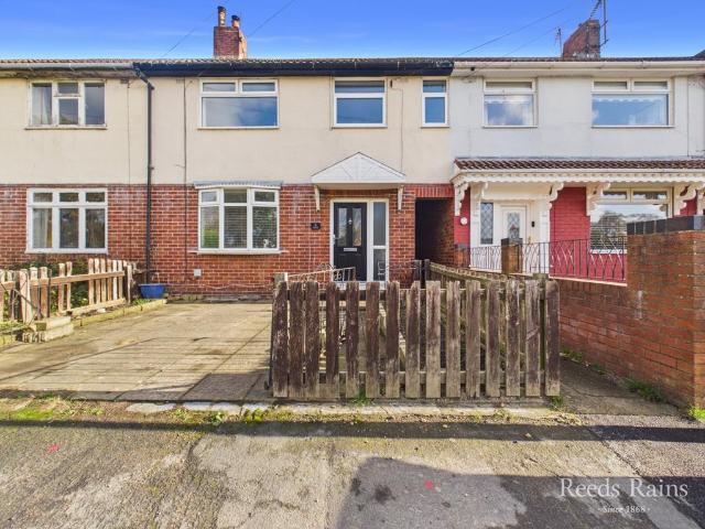 3 bedroom terraced house for sale