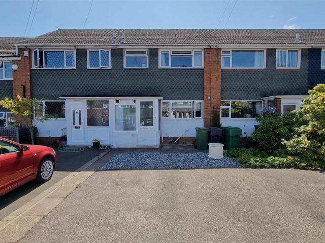 3 bedroom terraced house for sale