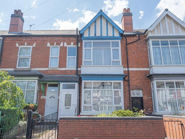 3 bedroom terraced house for sale