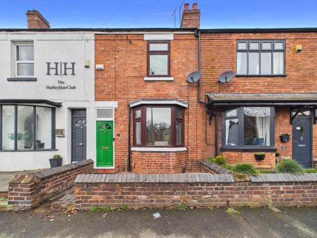 3 bedroom terraced house for sale