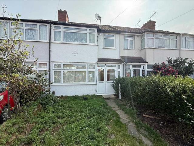 3 bedroom terraced house for sale