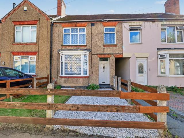 3 bedroom terraced house for sale