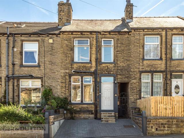 3 bedroom terraced house for sale