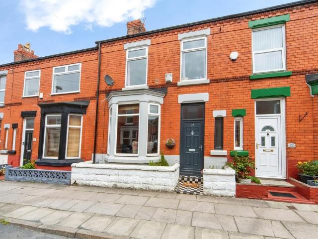 3 bedroom terraced house for sale