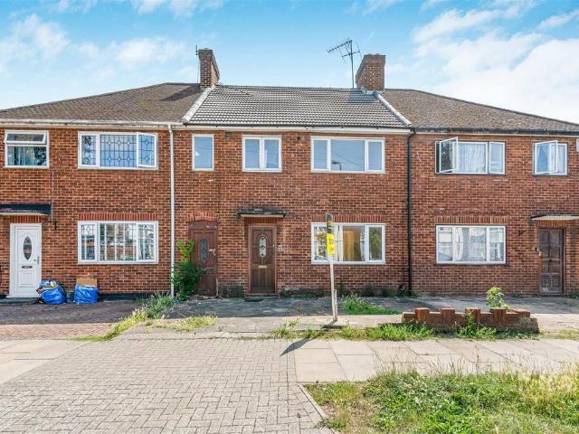 3 bedroom terraced house for sale