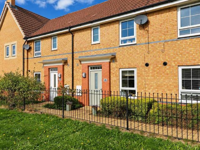 3 bedroom terraced house for sale