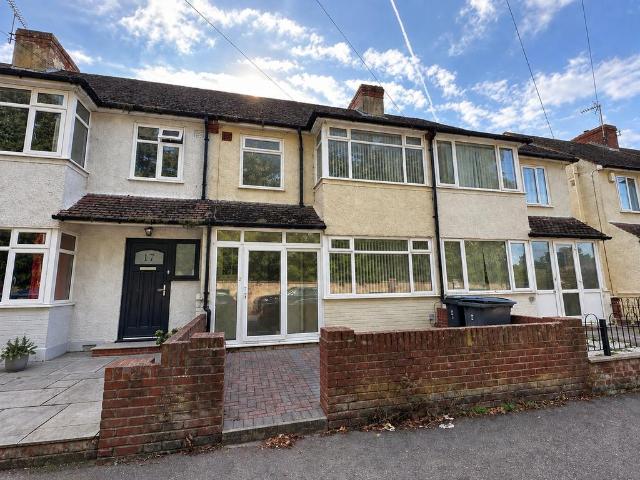 3 bedroom terraced house for sale