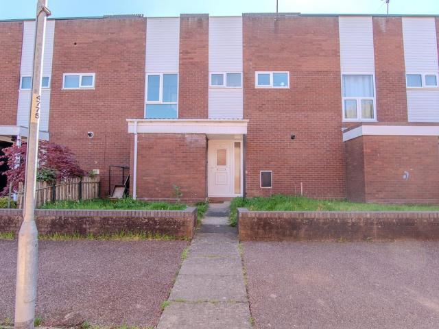 3 bedroom terraced house for sale