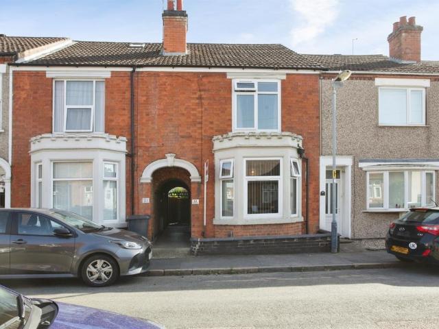 3 bedroom terraced house for sale