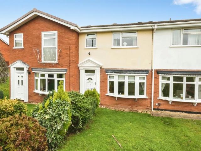 3 bedroom terraced house for sale
