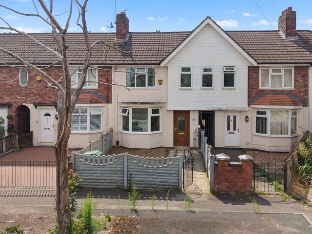 3 bedroom terraced house for sale
