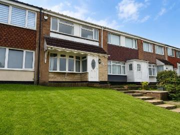 3 bedroom terraced house for sale