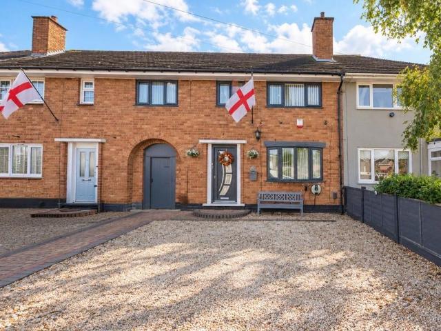 3 bedroom terraced house for sale