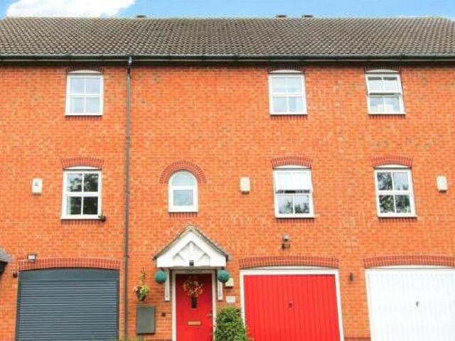 3 Bedroom Terraced House For Sale In Coalville, Leicestershire