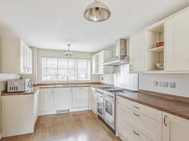 3 bedroom terraced house for sale in Abingdon Oxfordshire OX13 OX13