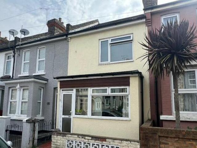 3 Bedroom Terraced House For Sale In Gillingham, Kent