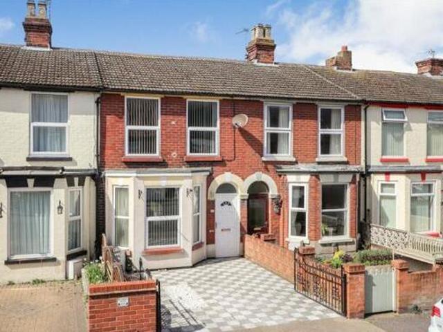 3 Bedroom Terraced House For Sale In Great Yarmouth
