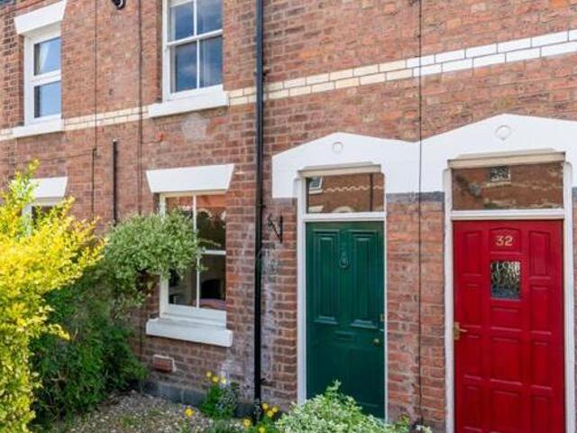 3 Bedroom Terraced House For Sale In Greenfields, Shrewsbury