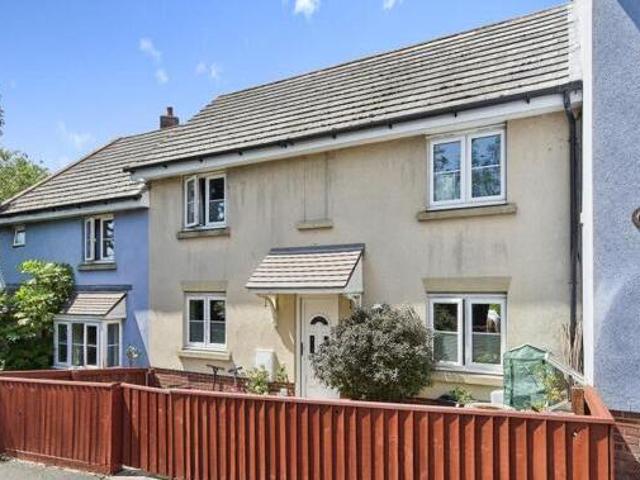 3 Bedroom Terraced House For Sale In East Cowes