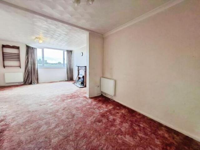 3 bedroom terraced house for sale in Foxbridge, Swindon, Wiltshire, SN3