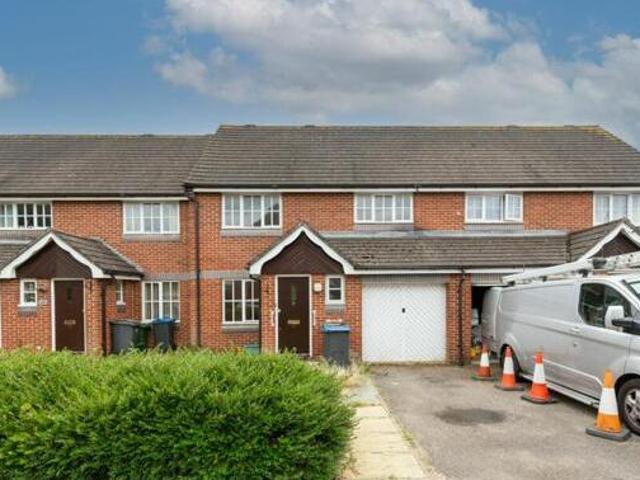 3 Bedroom Terraced House For Sale In Kingston Upon Thames