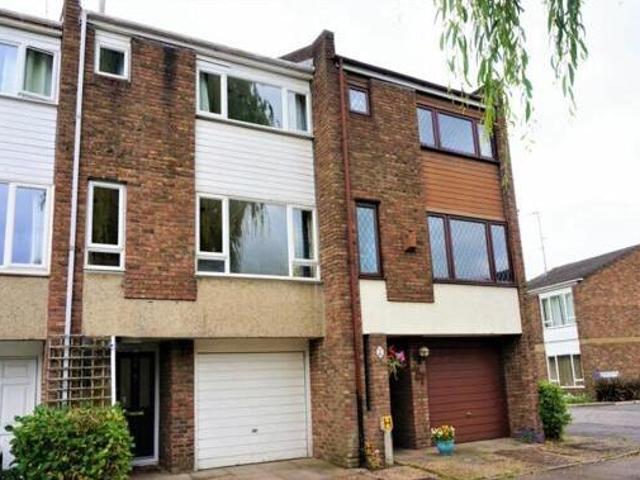 3 Bedroom Terraced House For Sale In Kingston Upon Thames