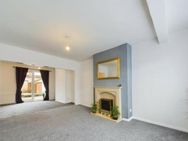 3 Bedroom Terraced House For Sale In Hull, Yorkshire