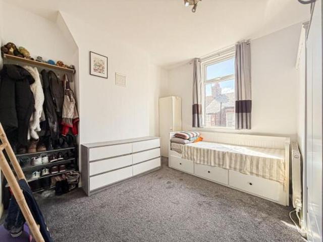 3 bedroom terraced house for sale in Long Lane, Wavertree, L15