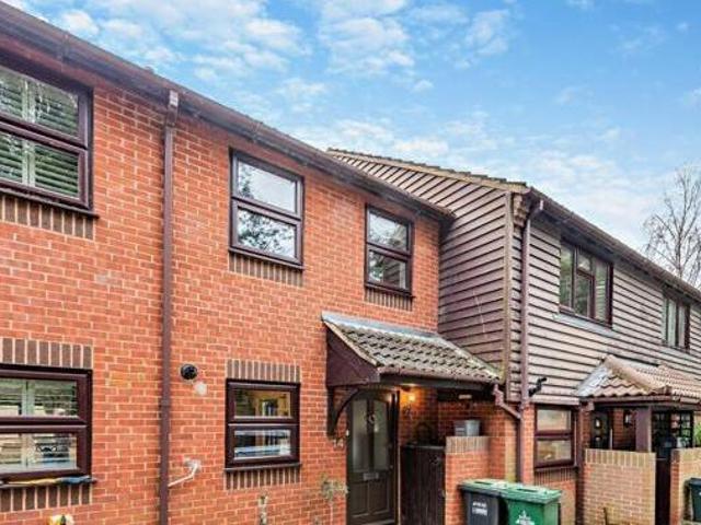 3 Bedroom Terraced House For Sale In Mill End, Rickmansworth