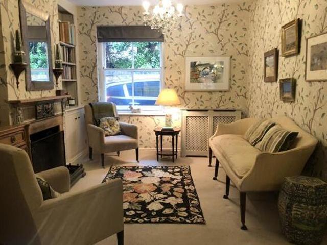 3 Bedroom Terraced House For Sale In Salisbury