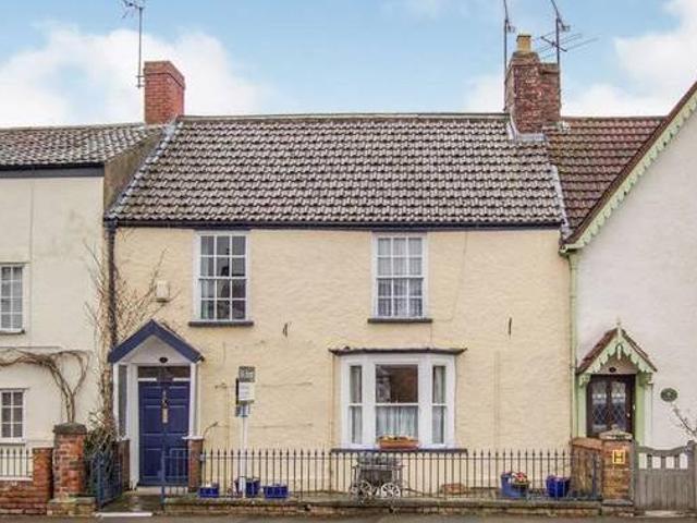 3 bedroom terraced house for sale in Salter Street Berkeley Gloucestershire Na GL13 GL13