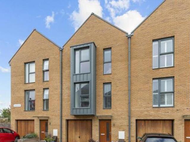 3 Bedroom Terraced House For Sale In Shoreham by sea, West Sussex