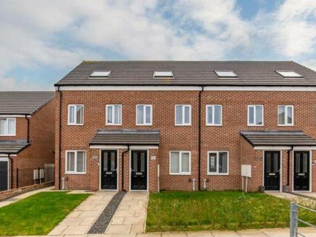 3 Bedroom Terraced House For Sale In St. Nicholas Manor