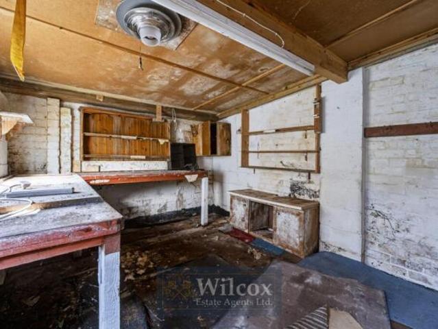 3 bedroom terraced house for sale in Station Road, Kearsley, BL4