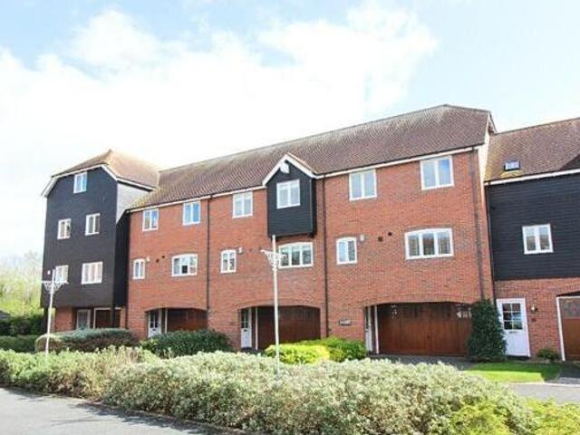 3 Bedroom Terraced House For Sale In Pershore, Worcestershire