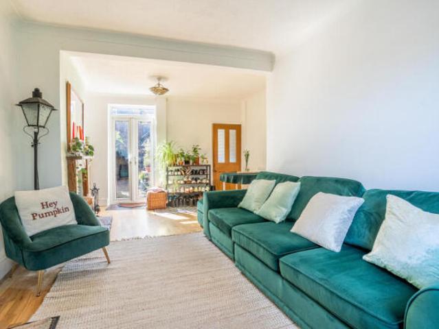 3 bedroom terraced house for sale in Railway Terrace, Holgate, York, YO24