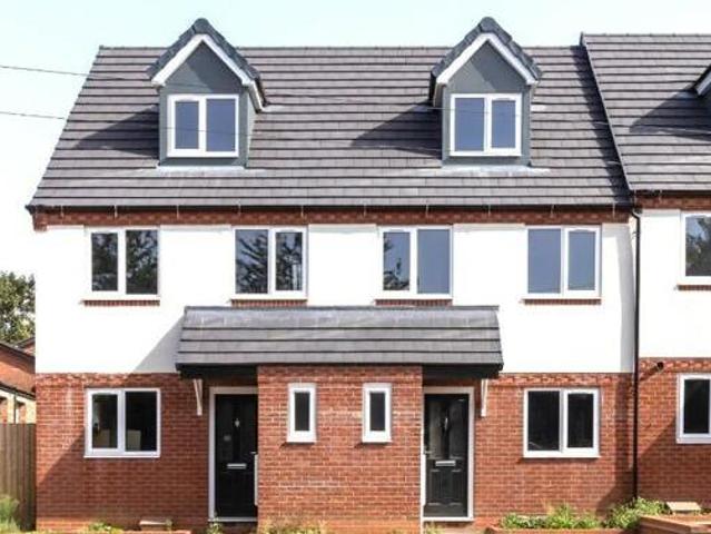 3 Bedroom Terraced House For Sale In Rugby, Warwickshire