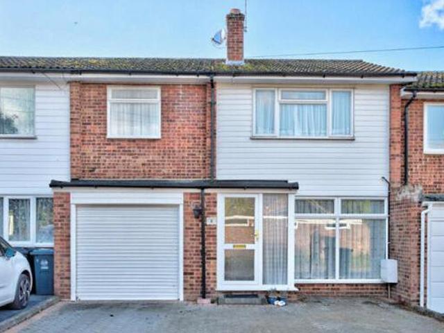 3 Bedroom Terraced House For Sale In Ware