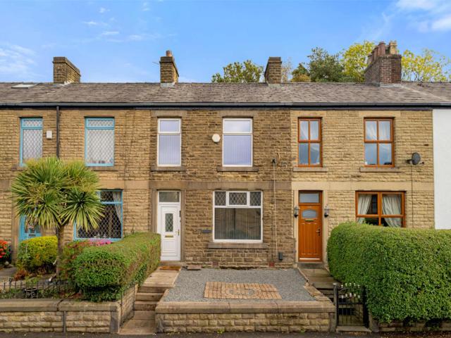 3 bedroom terraced house To Let in Bromley Cross, Bolton, Lancs