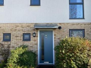 3 bedroom Terraced House To Let