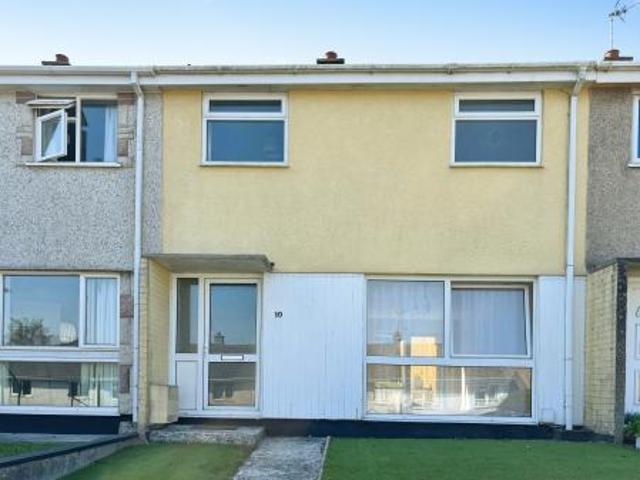 3 bedroom Terraced House To Let