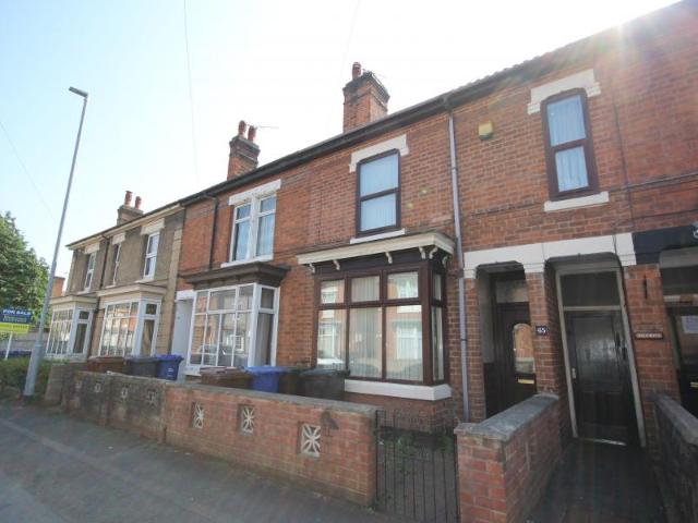 3 bedroom Terraced House To Let